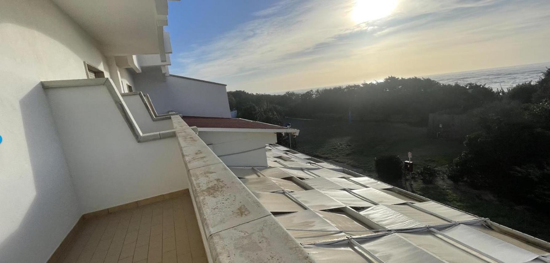 Hotel Dei Bizantini & Villaggio Campo Dei Messapi Сан-П'єтро-ін-Беванья Екстер'єр фото